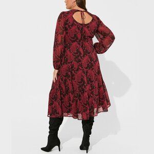 NWT Torrid Red Paisley Print Open Back A-Line Midi Tea Length Long Sleeve Dress